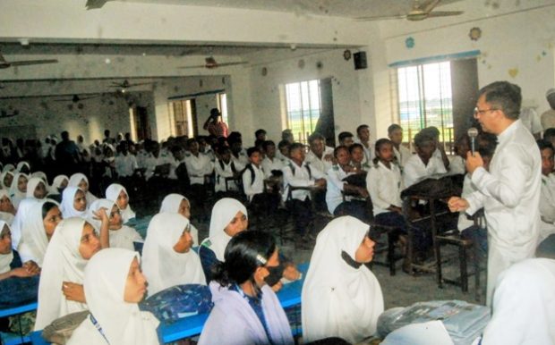 বিএনপি ক্ষমতায় এলে আধুনিক প্রযুক্তিনির্ভর শিক্ষাব্যবস্থা গড়ে তুলবো : খন্দকার মুক্তাদির