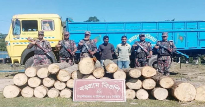 সিলেট অবৈধ কাঠ পরিবহনের অভিযোগে ট্রাক জব্দ, আটক ২
