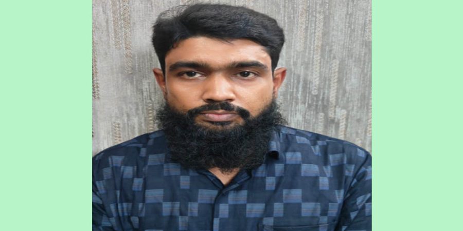 সিলেটে পুলিশের খাঁচায় বিকাশ প্রতারক