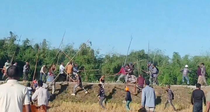 ছাতকে দুই গ্রামবাসীর মধ্যে সংঘর্ষে আহত ১৫