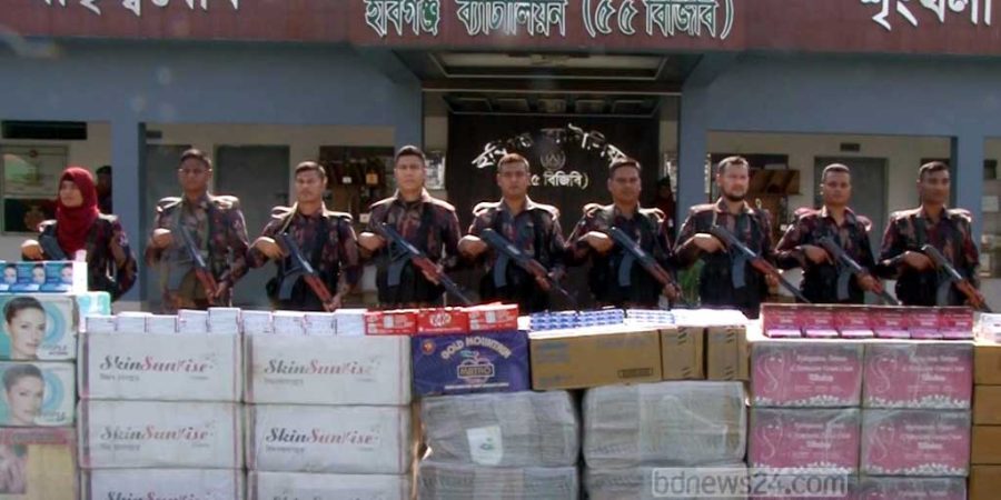 হবিগঞ্জে পাথর-বালুবোঝাই ট্রাক থেকে ৫ কোটি টাকার ভারতীয় পণ্য জব্দ