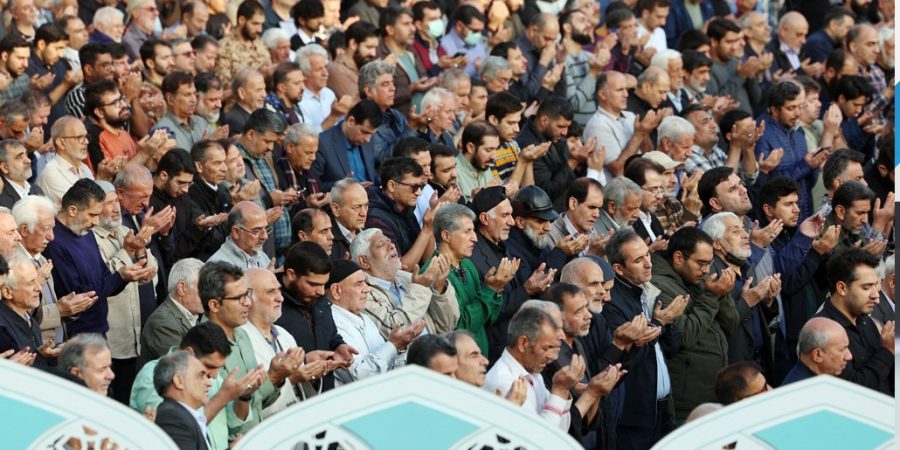 তেহরানে বৃষ্টি কামনায় বিশেষ প্রার্থনা