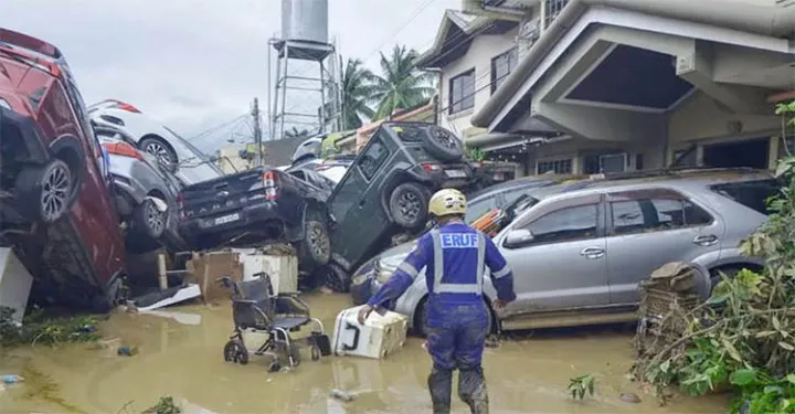 টাইফুন কালমেগির তান্ডবে ফিলিপাইনে নিহত অন্তত ২৬