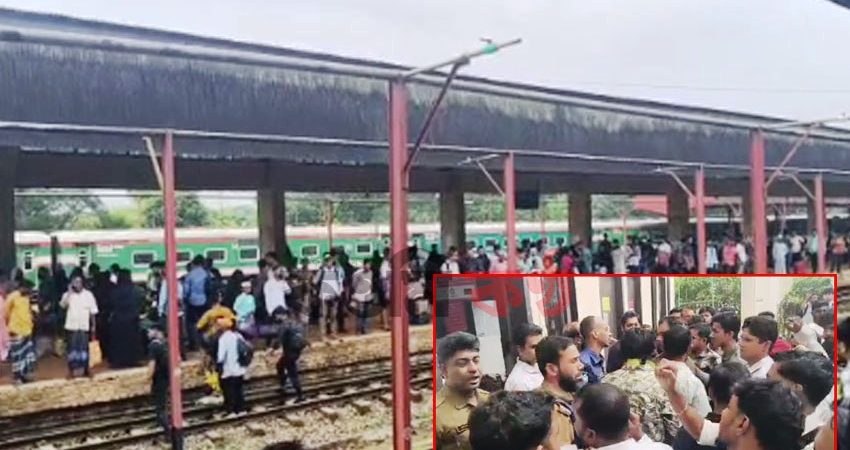 সিলেট রেলস্টেশনে অবরোধকারীদের ধাওয়া দিলেন যাত্রীরা