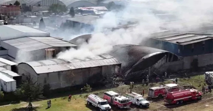 মেক্সিকোতে বিমান বিধ্বস্ত, ৩ জন ছাড়া সব আরোহী নিহত