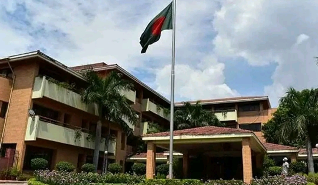 ভারতীয়দের জন্য ভিসা সার্ভিস বন্ধ করল বাংলাদেশ