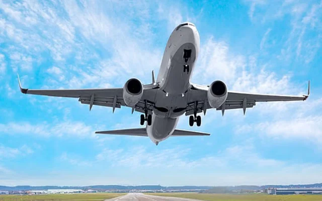 জানুয়ারীতে চালু হচ্ছে ঢাকা-করাচি সরাসরি ফ্লাইট