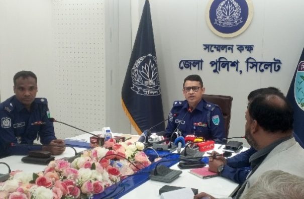 সিলেটে সাইবার অপরাধ ও কিশোর গ্যাং নিয়ন্ত্রণ আমাদের বড় চ্যালেঞ্জ : পুলিশ সুপার