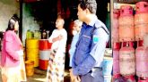 অতিরিক্ত দামে এলপিজি সিলিন্ডার বিক্রির দায়ে জৈন্তাপুরে দুই প্রতিষ্ঠানকে জরিমানা