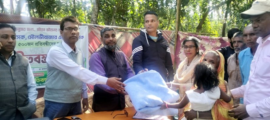 কমলগঞ্জে প্রতিবন্ধী চা শ্রমিকদের মাঝে শীতবস্ত্র বিতরণ