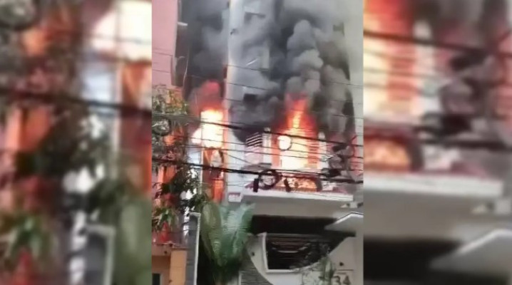 উত্তরায় আবাসিক ভবনে আগুনে ৬ জনের মৃত্যু