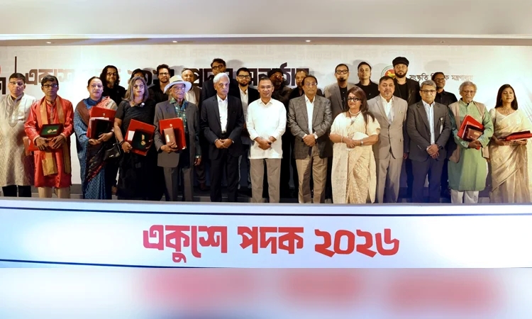 ব্যান্ড দল ও ৯ বিশিষ্ট ব্যক্তিকে একুশে পদক প্রদান প্রধানমন্ত্রীর