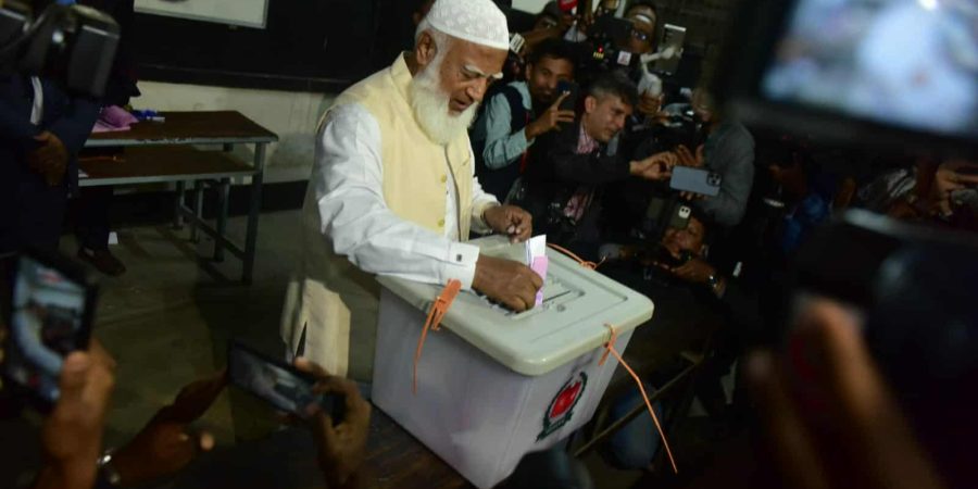 ভোট দিলেন জামায়াত আমির