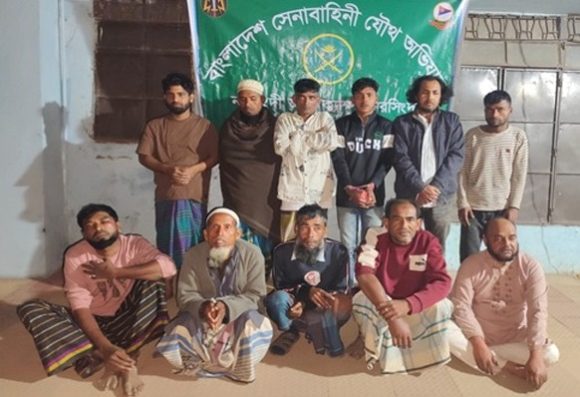 নরসিংদীতে বিএনপি-জামায়াত সংঘর্ষে ৩ জন আহত, গ্রেপ্তার ১১