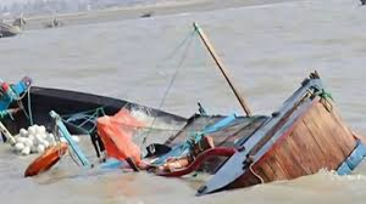 তাহিরপুরে বালুবাহী নৌকাডুবি, যুবকের মৃত্যু