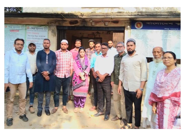 ললীছড়ার উপর অবৈধ স্থাপনা অপসারণের দাবিতে এলাকাবাসীর গণস্বাক্ষর