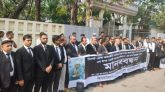 এডভোকেট মনির উদ্দিনের উপর হামলার প্রতিবাদে মানববন্ধন