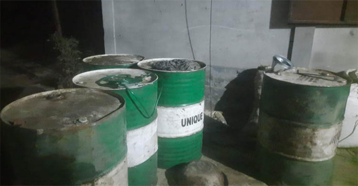 সিলেটে অবৈধভাবে মজুদকৃত ডিজেল উদ্ধার, আটক ৩