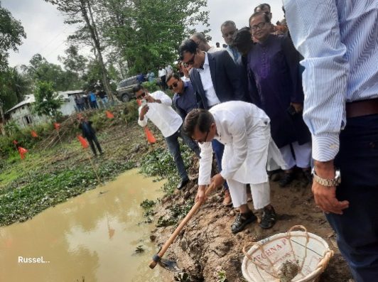 সিলেটে খাল পুনঃখনন কর্মসূচির উদ্বোধন করলেন বাণিজ্যমন্ত্রী মুক্তাদির