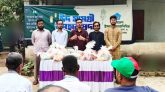 শাবিপ্রবিতে কর্মচারীদের মাঝে ছাত্রশিবিরের ঈদ উপহার বিতরণ