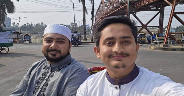 সিলেট নগরীতে রিকশায় চড়ে ঘুরলেন নাহিদ-সারজিস