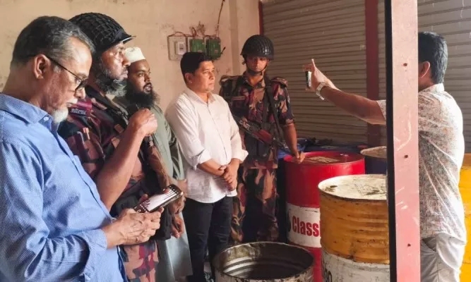 সুনামগঞ্জে বন্ধ দোকানে মিলল ২ হাজার লিটার ডিজেল