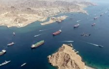 হরমুজ প্রণালি সম্পূর্ণ খুলে দিলো ইরান