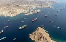 হরমুজ প্রণালি খুলে দেওয়া সম্ভব নয় : ইরান