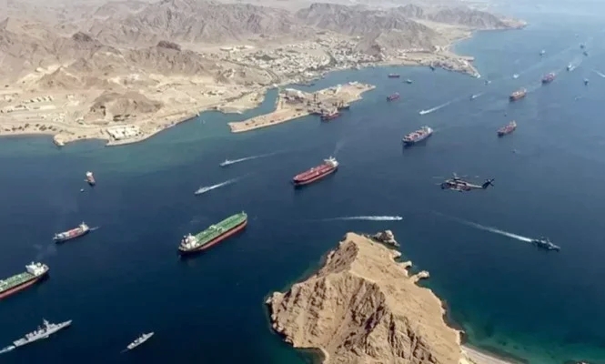 হরমুজ প্রণালি খুলে দেওয়া সম্ভব নয় : ইরান