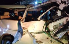 কুড়িগ্রামে ট্রাক-মাইক্রোবাস মুখোমুখি সংঘর্ষে শিশুসহ নিহত ৩