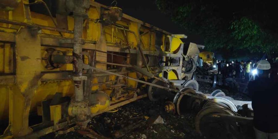 তেলবাহী ট্রেন লাইনচ্যুত, সিলেট পথে রেল যোগাযোগ বন্ধ