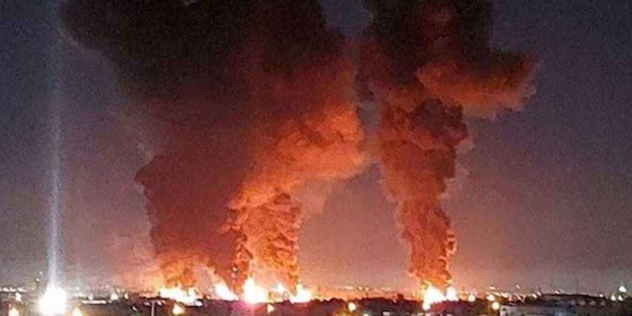 সৌদি আরবে পেট্রোকেমিক্যাল কমপ্লেক্সে ইরানের ভয়াবহ হামলা