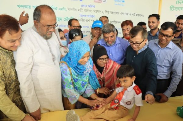 হাম-রুবেলা টিকাদান জোরদার করেছে সরকার : বাণিজ্যমন্ত্রী