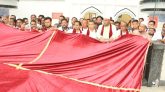 প্রধানমন্ত্রীর পক্ষে মাজারে গিলাফ ছড়ালেন সিসিক প্রশাসক