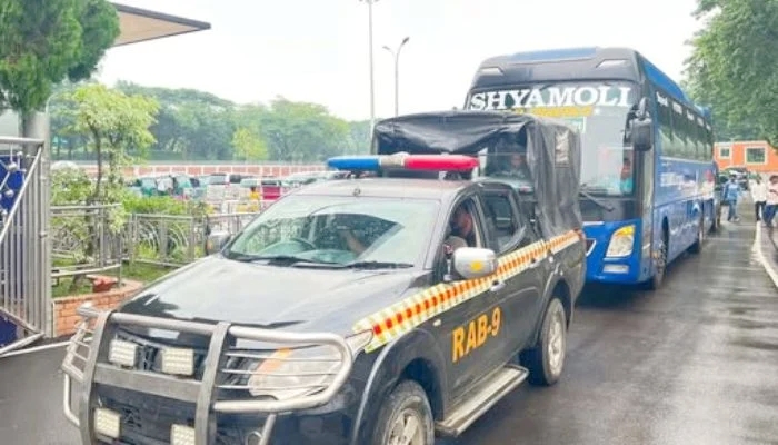 সিলেটে পৌছেছে বাংলাদেশ ও পাকিস্তান দল