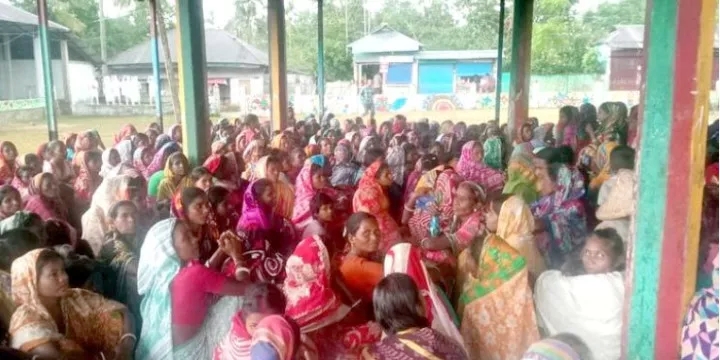 হবিগঞ্জে চা বাগানে শ্রমিকদের কর্মবিরতি