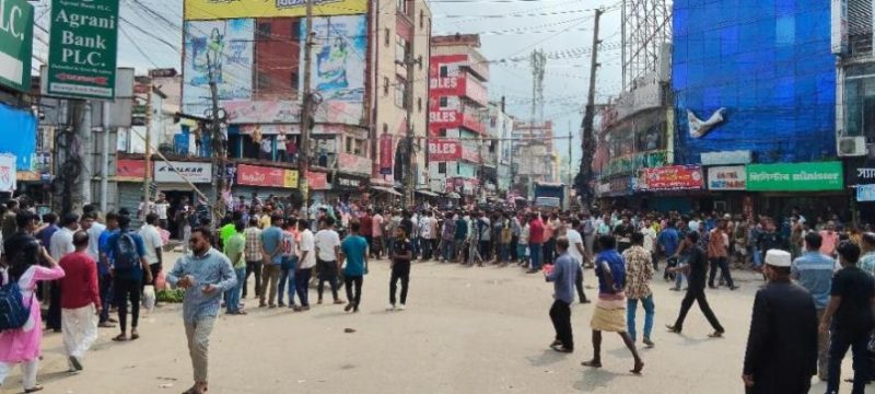শ্রীমঙ্গলে সিএনজি-মাইক্রোবাস শ্রমিক সংঘর্ষ, সাংবাদিকসহ আহত ২০