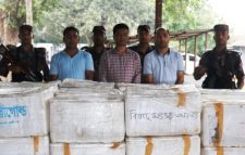 যশোরে বিষাক্ত জেলি পুশ করা ১১০০ কেজি চিংড়ি মাছ জব্দ