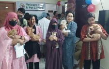 গাজীপুরে জলাতঙ্ক ও পোষা প্রাণীর ভ্যাকসিনেশন ক্যাম্প, ব্যাপক সাড়া