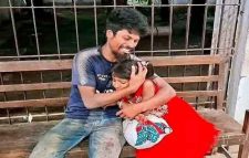 নরসিংদীতে ট্রেনের ধাক্কায় মা-ছেলের মৃত্যু
