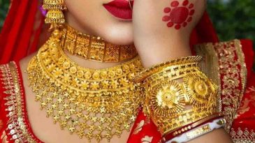 দেশের বাজারে আরও কমলো স্বর্ণের দাম