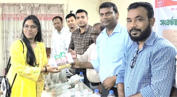 কমলগঞ্জে মেধাবী শিক্ষার্থীদের সংবর্ধনা ও এককালীন উপবৃত্তি প্রদান