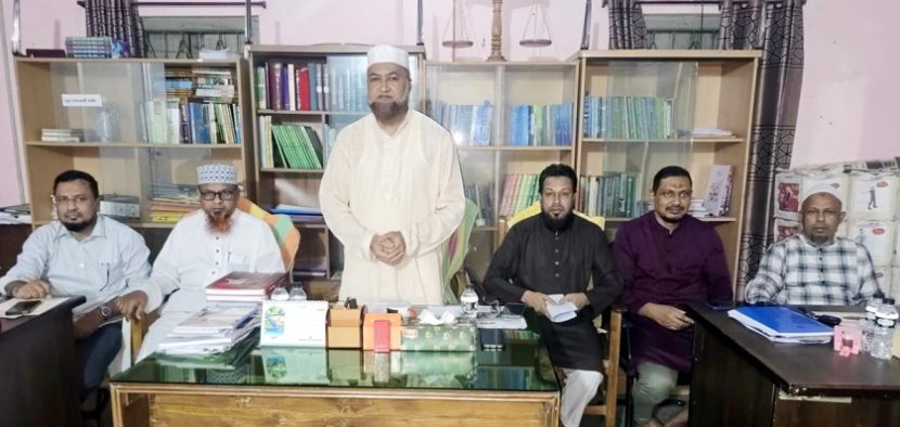 ‘জনস্বার্থে সিলেটের ডিসি সরওয়ার আলমের প্রত্যাহারের আদেশ বাতিল করুন’