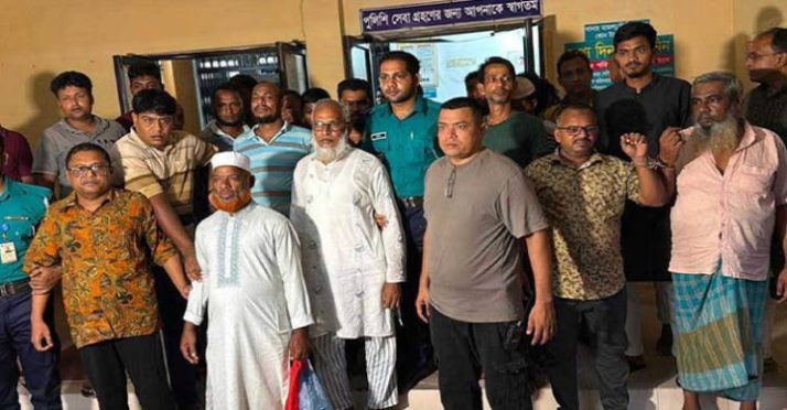বরিশালে আওয়ামী লীগ ও ছাত্রলীগের ২১ নেতাকর্মী আটক