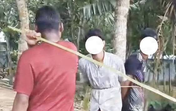 মোবাইল চুরির অভিযোগে গাছে বেঁধে দুই কিশোরকে নির্যাতন