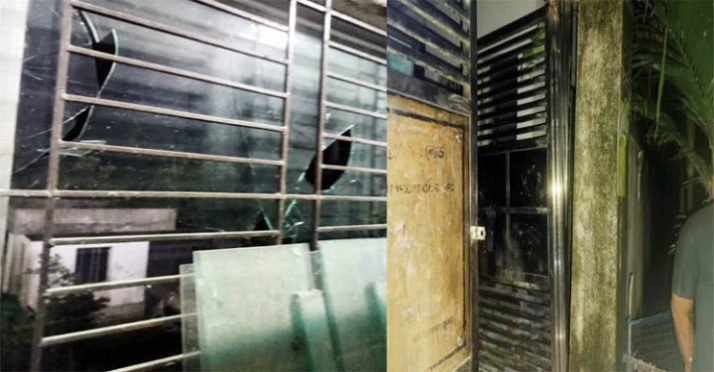 সুনামগঞ্জে বিদ্যুৎ অফিস ভাংচুরের অভিযোগ