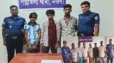 পত্নীতলায় ৪০ পিস ট্যাপেন্টাডলসহ ৩ মাদক কারবারী আটক