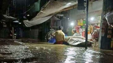 চট্টগ্রামে পানিবন্দি সাড়ে চার লাখ মানুষ