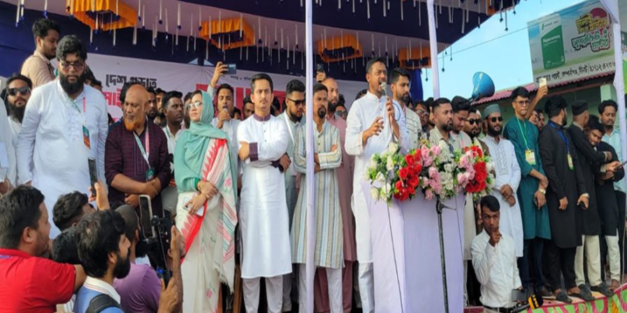 শেখ হাসিনা দেশের মাটিতে পা রাখলেই ফাঁসি কার্যকর করা হবে : নাসীরুদ্দীন পাটওয়ারী