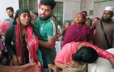 নড়াইলে ফুটবল খেলাকে কেন্দ্র করে বিরোধ, বৃদ্ধকে কুপিয়ে হত্যা